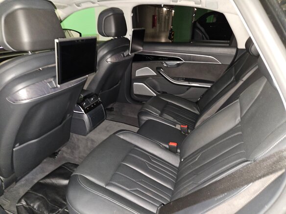 2018 Audi A8 Long 55 TFSI IV (D5), чёрный - вид 8