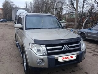 2008 Mitsubishi Pajero IV, бежевый, 1250000 рублей, вид 2