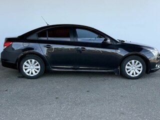2012 Chevrolet Cruze I, чёрный, 675000 рублей, вид 4