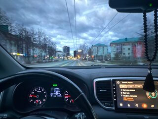 2019 Kia Sportage IV Рестайлинг, серебристый, 2100000 рублей, вид 5