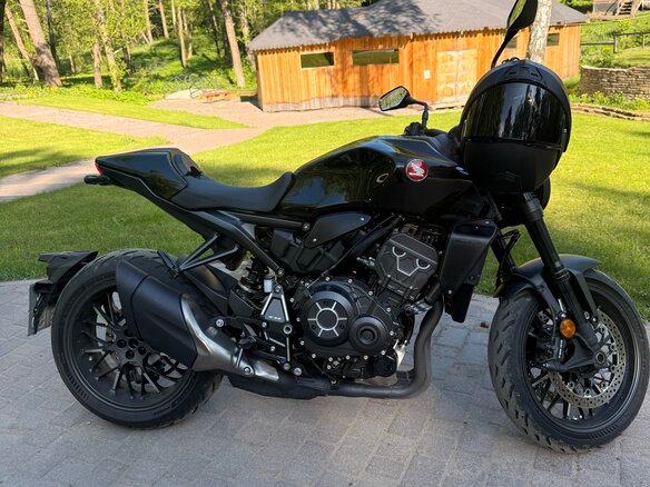 2022 Honda CB 1000R, чёрный, 1490000 рублей - вид 5