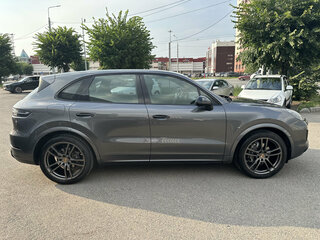 2020 Porsche Cayenne III, серый, 6690000 рублей, вид 5