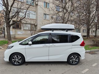 2018 Honda Freed II, белый, 1630000 рублей, вид 2