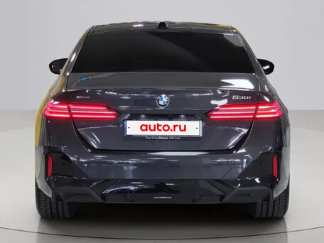 2023 BMW 5 серии 530i xDrive VIII (G60/G61/G68), чёрный, 6490000 рублей, вид 4