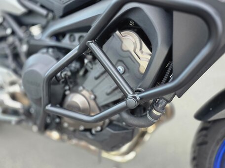 2015 Yamaha MT-09 Tracer (FJ-09), серебристый, 785000 рублей, вид 5