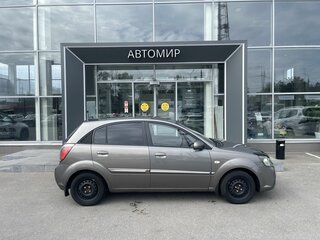 2011 Kia Rio II Рестайлинг, серебристый, 444000 рублей, вид 4