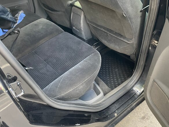 2007 Ford Focus II, чёрный, 295000 рублей - вид 12