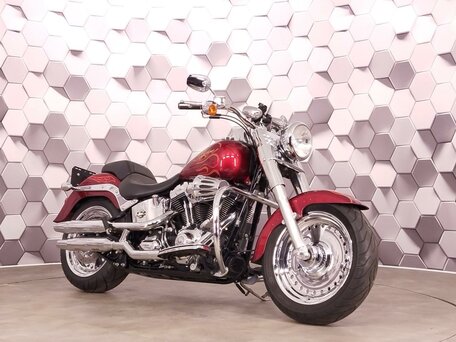 2012 Harley-Davidson Fat Boy, красный, 995000 рублей, вид 1