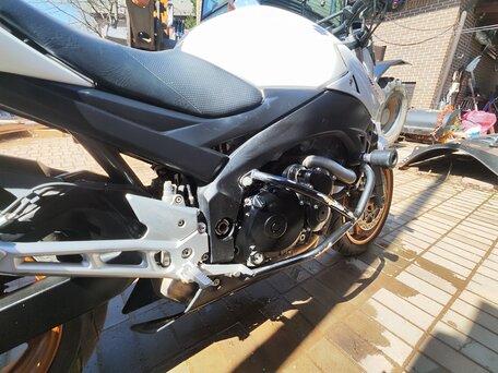 2010 Suzuki GSR 600, белый, 450000 рублей, вид 5