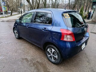 2005 Toyota Vitz I (P10), синий, 550000 рублей, вид 4