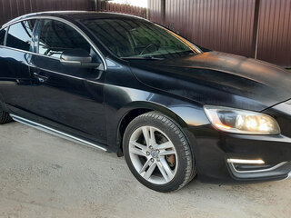 2013 Volvo S60 II Рестайлинг, коричневый, 1600000 рублей, вид 2