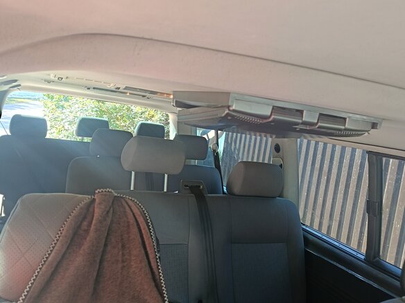 2007 Volkswagen Transporter, серый, 1350000 рублей - вид 10