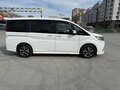 2019 Honda Stepwgn Spada V Рестайлинг, белый, 2050000 рублей - вид 3