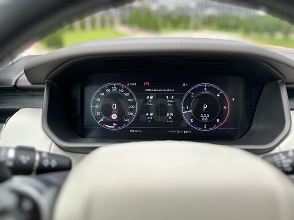 2018 Land Rover Discovery V, чёрный, 3278956 рублей - вид 20