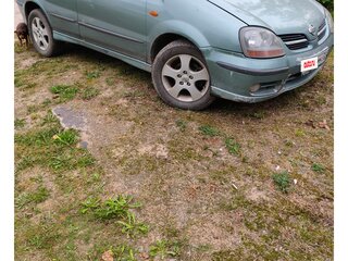 2001 Nissan Almera Tino I, зелёный, 250000 рублей, вид 3