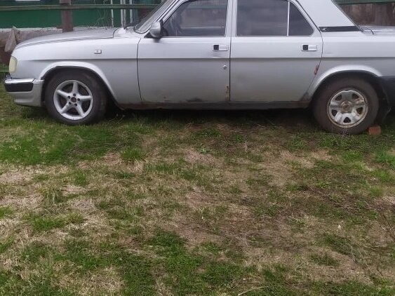 2003 ГАЗ 3110 «Волга», серебристый, 100000 рублей - вид 3