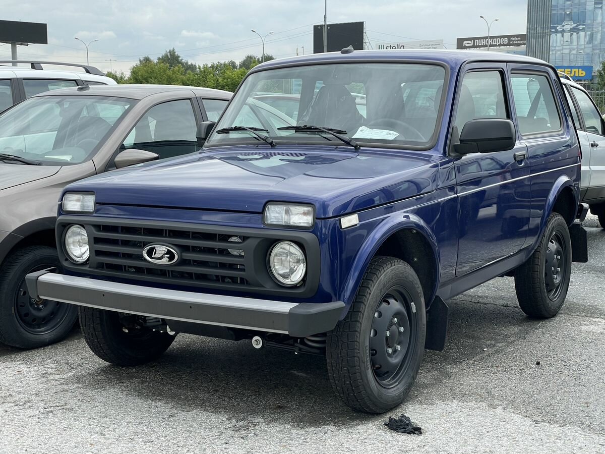 Открыть фотографии: Lada (ВАЗ) Niva Legend I