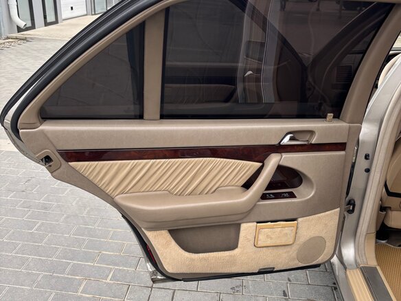 1997 Mercedes-Benz S-Класс 500 Long III (W140) Рестайлинг, золотистый, 1499000 рублей - вид 10