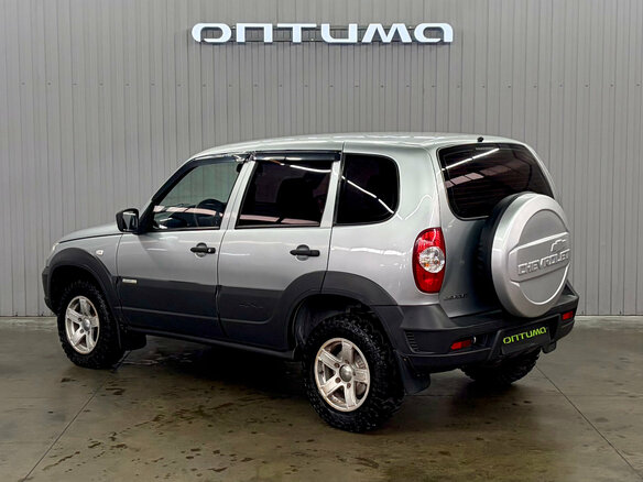 2014 Chevrolet Niva I Рестайлинг, серебристый, 627000 рублей - вид 6