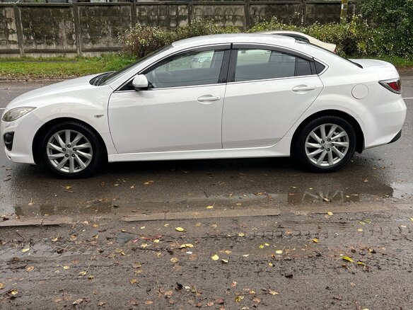 2010 Mazda 6 II (GH) Рестайлинг, белый, 730000 рублей - вид 6