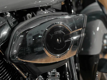 2025 Harley-Davidson Fat Boy, серый, 3300000 рублей, вид 5