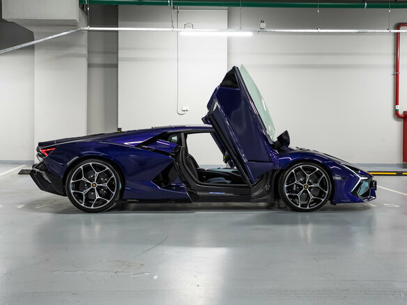 2026 Lamborghini Revuelto, фиолетовый, 74900000 рублей - вид 19
