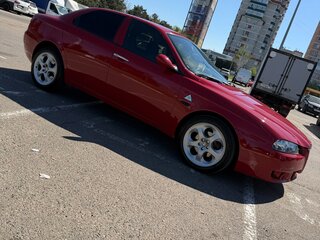 2004 Alfa Romeo 156 I Рестайлинг 2, красный, 700000 рублей, вид 4