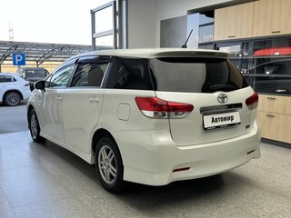 2010 Toyota Wish II, белый, 1250000 рублей, вид 4