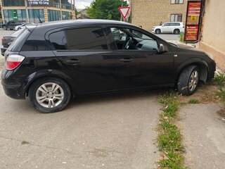 2006 Opel Astra H, чёрный, 290000 рублей, вид 2