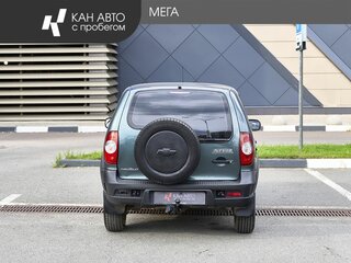 2009 Chevrolet Niva I Рестайлинг, зелёный, 383000 рублей, вид 4