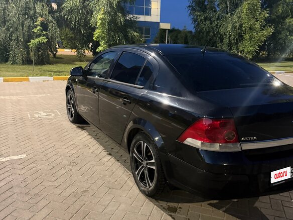 2012 Opel Astra H Рестайлинг, чёрный, 425000 рублей - вид 1