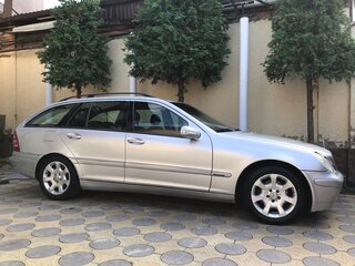 2002 Mercedes-Benz C-Класс 200 II (W203), серебристый, 510000 рублей, вид 1