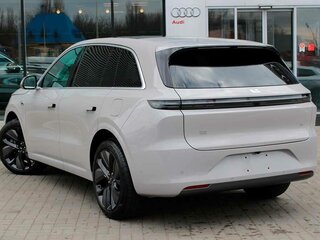 2024 Li Auto (Lixiang) L6 I, белый, 5750000 рублей, вид 2