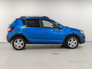 2018 Renault Sandero Stepway II, синий, 979000 рублей, вид 4