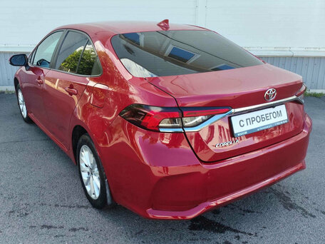 2020 Toyota Corolla XII (E210), красный, 1625000 рублей, вид 5