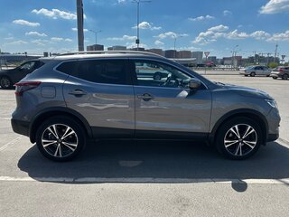 2021 Nissan Qashqai II Рестайлинг, серый, 1950000 рублей, вид 2