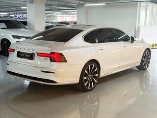 2025 Volvo S90 II Рестайлинг 2, белый, 5863027 рублей, вид 4