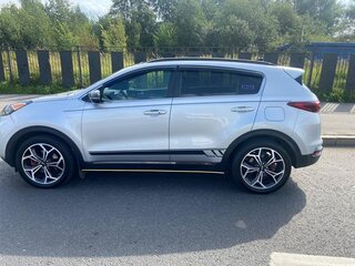 2019 Kia Sportage IV Рестайлинг, серебристый, 2850000 рублей, вид 4