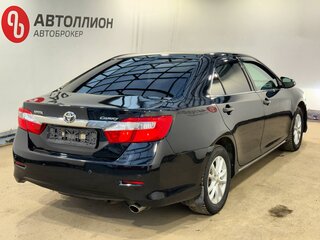 2014 Toyota Camry VII (XV50), чёрный, 1349900 рублей, вид 5