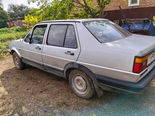 1986 Volkswagen Jetta II, серебристый, 118000 рублей, вид 2