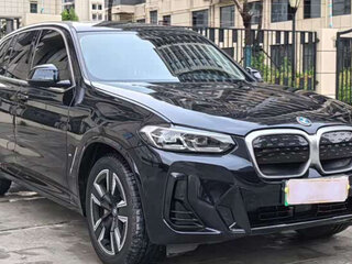 2024 BMW iX3 I (G08) Рестайлинг, чёрный, 4130000 рублей, вид 3