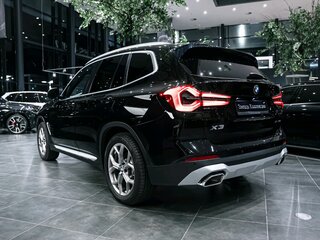 2021 BMW X3 30i xDrive III (G01) Рестайлинг, чёрный, 4479900 рублей, вид 5