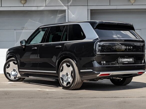 2025 Zeekr 9X 70 kWh, чёрный, 13490000 рублей - вид 3