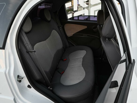 2013 Chery IndiS (S18D) I, белый, 489000 рублей - вид 6