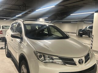 2014 Toyota RAV4 IV (XA40), белый, 2350000 рублей, вид 5