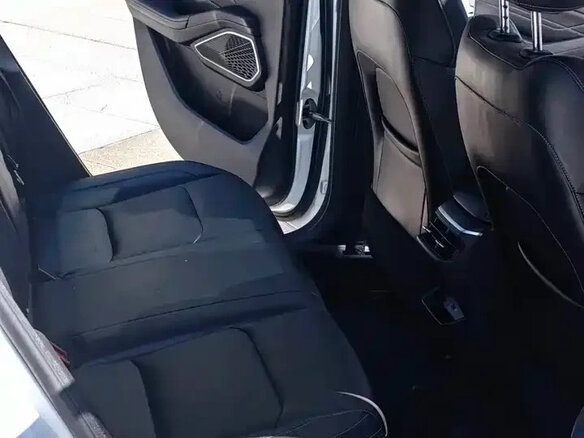 2022 Geely Emgrand II, белый, 980040 рублей - вид 11