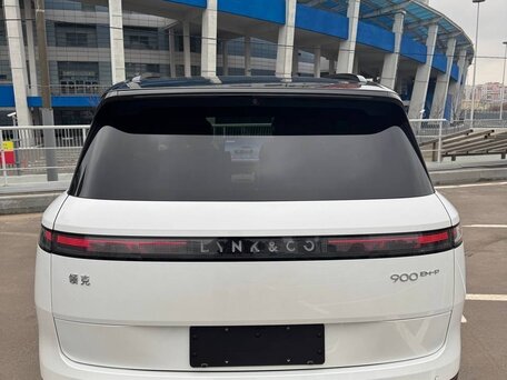 2026 Lynk & Co 900, белый, 7500000 рублей, вид 5