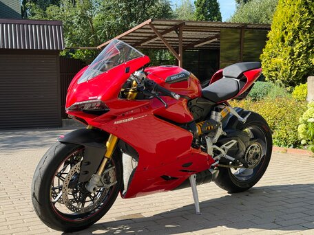 2015 Ducati 1299 Panigale, красный, 1300000 рублей, вид 2