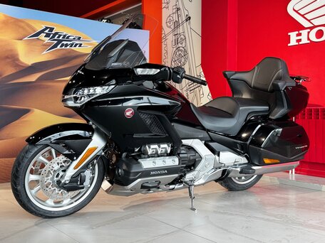 2019 Honda GL 1800 Gold Wing, чёрный, 2890000 рублей, вид 2