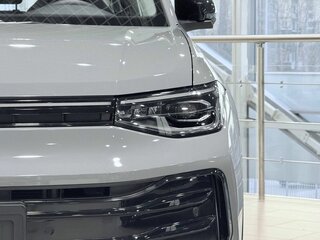 2026 Volkswagen Tharu XR, серый, 2490000 рублей, вид 2